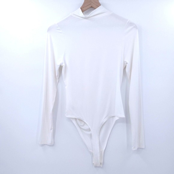 Good American mock neck bodysuit ruched long sleeve thong white Sz 3 Large. - Picture 6 of 9